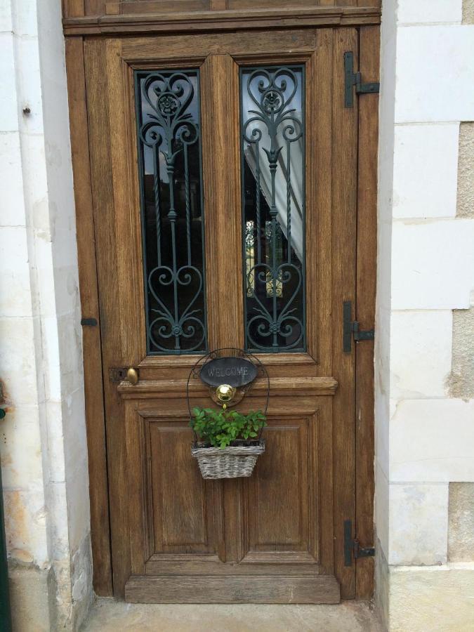 Château Le Barreau - Chambres d'Hôtes Chemilly-sur-Yonne Exterior foto