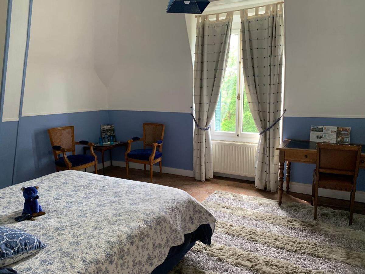 Château Le Barreau - Chambres d'Hôtes Chemilly-sur-Yonne Quarto foto